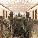 Hotel Parian